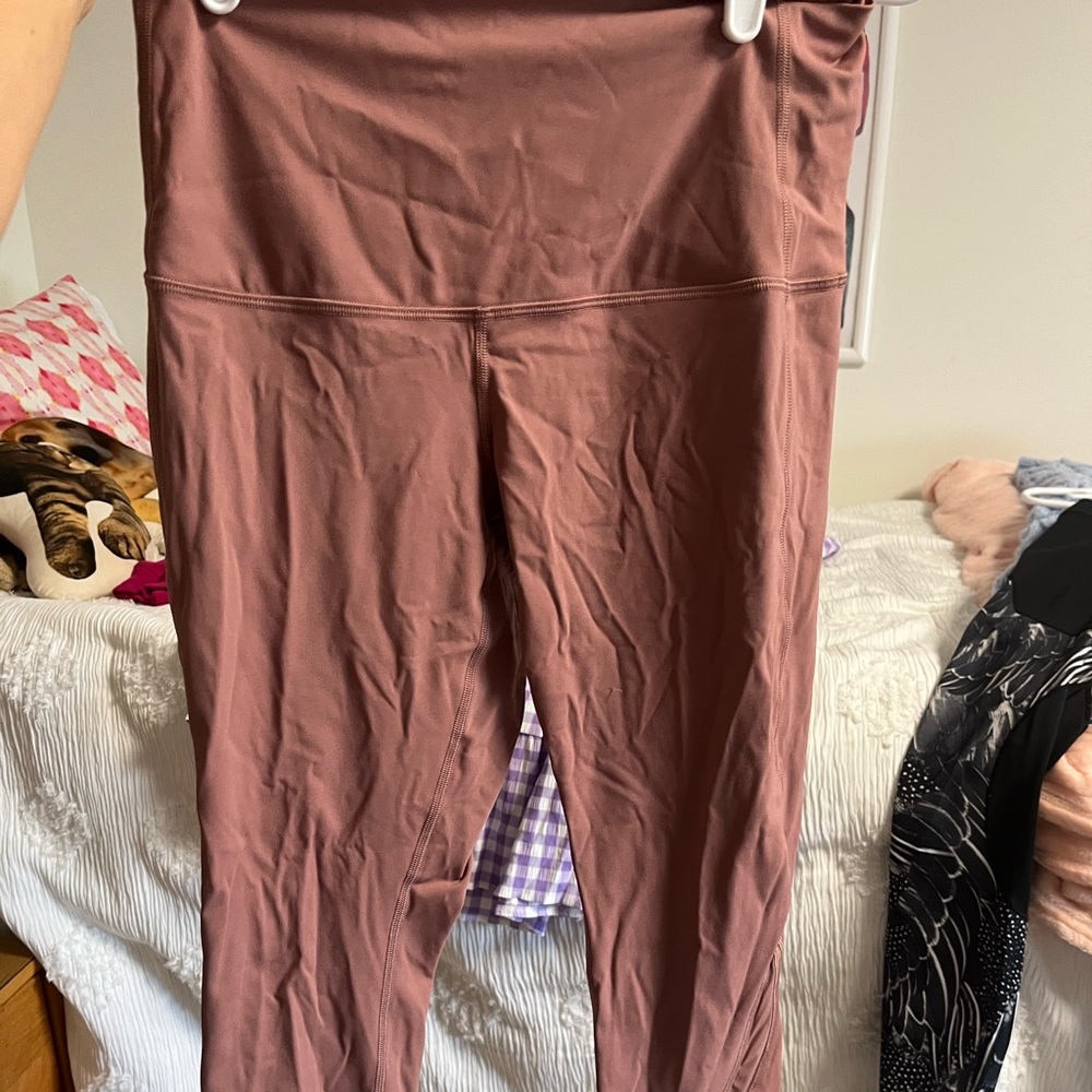 Pink lululemon leggings